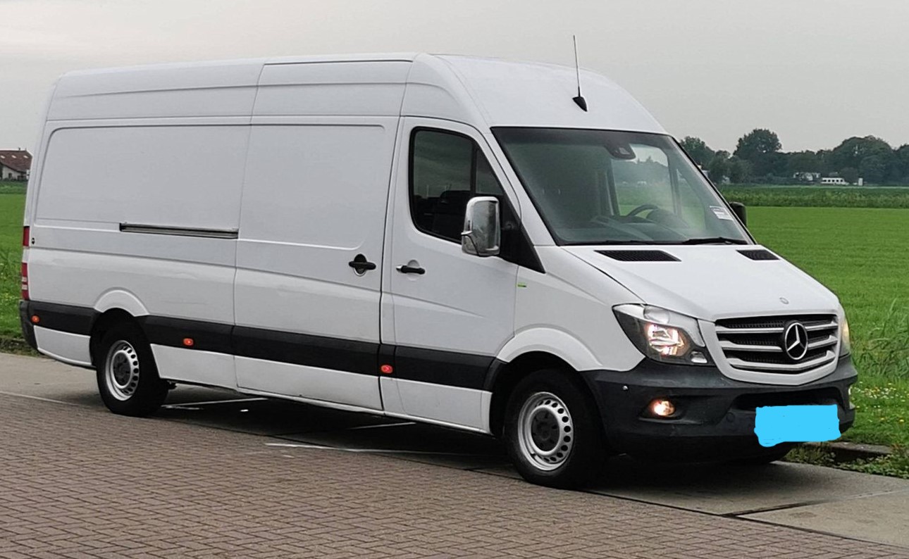 Turan Umzug Transporter